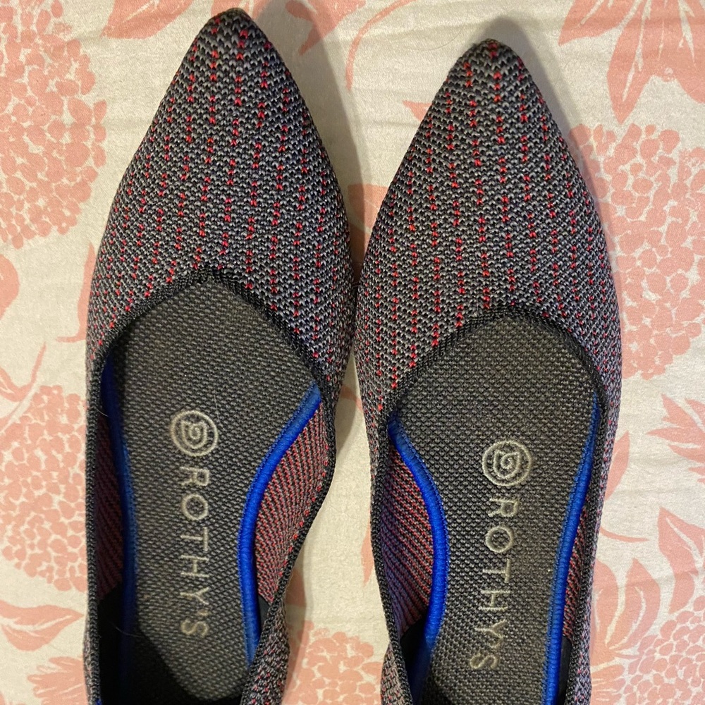 Rothy’s Point Pepper Pinstripe